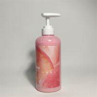 Gel Douche Exfoliant aux Particules de Fraise et de Pépins de Pêche 500ml pour Femmes Tous Types de Peau Hydratant Lissant Éclatant
