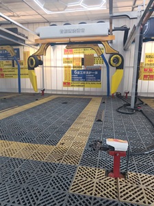 Machine <span class=keywords><strong>de</strong></span> <span class=keywords><strong>lavage</strong></span> <span class=keywords><strong>de</strong></span> voitures entièrement automatique et sans contact, très populaire, pour stations-service, concessionnaires 4S et parkings - Product Image 6