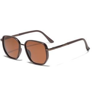 แว่นกันแดดทรงหรูหรา แว่นกันแดดโพลาไรซ์สุดฮิต กรอบ TR90 รุ่น 2026 สำหรับกิจกรรมกลางแจ้ง ทรงสี่เหลี่ยม - Product Image 1