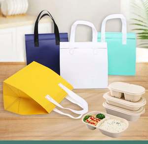 Sacs isothermes réutilisables en non-tissé laminé à motif lettres, très demandés pour la restauration, les aliments, le thé au lait et les gâteaux - Product Image 3