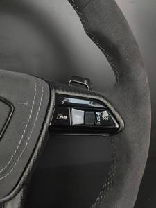 Volant sport à fond plat en cuir suédé et fibre de carbone pour <span class=keywords><strong>Audi</strong></span> RS3/Q5/A7/A8 avec palettes de changement de vitesse sportives à marqueurs orange - Product Image 6