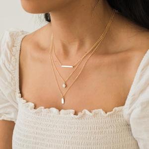 Inspire Bijoux Rectangle Personnalisé Pendentif En Or Collier Avec Chaîne Simple Dainty <span class=keywords><strong>Nom</strong></span> Étiquettes Collier Initial Collier Cadeau pour Elle - Product Image 5