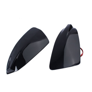 ไฟเลี้ยวแบบไดนามิก LED รุ่น ADT สีรมควัน สำหรับกระจกมองข้าง  ไฟเลี้ยวแบบเรียงลำดับ สีเหลืองอำพัน สำหรับ W639 W204 S204 - Product Image 1