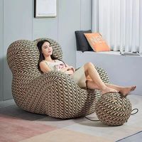 Chaise de canapé simple décontractée en tissu étreinte de mère réseau de designers minimalistes italiens chaise paresseuse de balcon rouge
