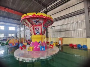 Chaise volante 12 places de luxe de l'usine de Zhengzhou haut de gamme grande tête tremblante tour <span class=keywords><strong>d</strong></span>'amusement pour les parcs de trampoline intérieurs et extérieurs - Product Image 5