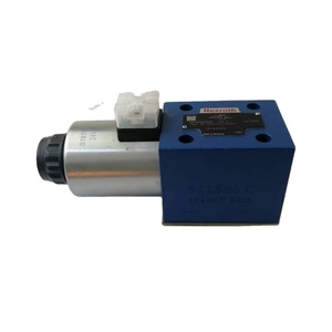 Vannes directionnelles à distributeur Rexroth 4WE 10 D33/CG24N9K4 R900589933 Vannes hydrauliques - Product Image 1