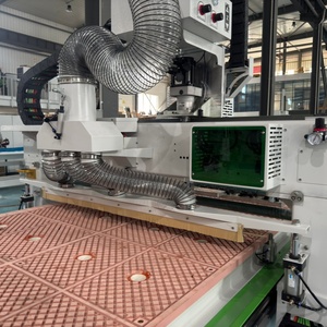 Máquina <span class=keywords><strong>de</strong></span> anidamiento CNC automática Centro <span class=keywords><strong>de</strong></span> carpintería Cuchillo <span class=keywords><strong>de</strong></span> fila recta Muebles Gabinete Máquina <span class=keywords><strong>de</strong></span> tallado Estación <span class=keywords><strong>de</strong></span> trabajo doble - Product Image 5