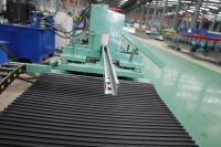 Machine de formage à froid pour supports de panneaux solaires, très demandée en Afrique, pour la fabrication de tuiles, machine de formage de panneaux solaires