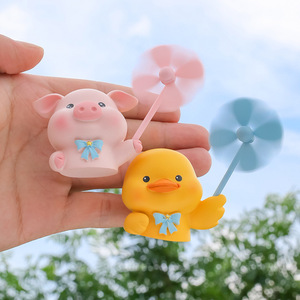 Ambientador para coche con diseño de animales de dibujos animados, clip para ventilación, fragancia decorativa para el interior del coche, decoración de verano, 50 ml, 100 ml - Product Image 2