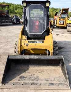 Chargeurs d'occasion Caterpillar CAT 226 Mini-chargeur en bon état, d'occasion à prix avantageux avec moteur Cummins - Product Image 3