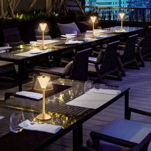 <b>LED</b> <b>Table</b> Lamp Retro Bar <b>Table</b> Lamp Restaurant Atmosphere Decorative Lights USB Rechargeable Wireless Night Light <b>Bedside</b> Lamp - Product Image 6