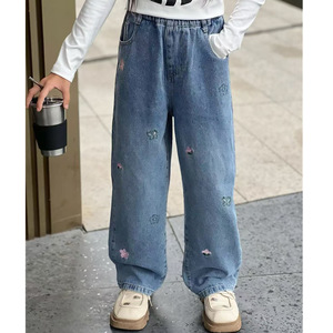 Venta al por Mayor de 26 Diseños de Jeans para <span class=keywords><strong>Niñas</strong></span> de Primavera y Otoño, <span class=keywords><strong>Pantalones</strong></span> Rectos Holgados para <span class=keywords><strong>Niñas</strong></span> de 2 a 10 Años, <span class=keywords><strong>Pantalones</strong></span> Casuales de Mezclilla de Pierna Ancha para <span class=keywords><strong>Niñas</strong></span> - Product Image 5
