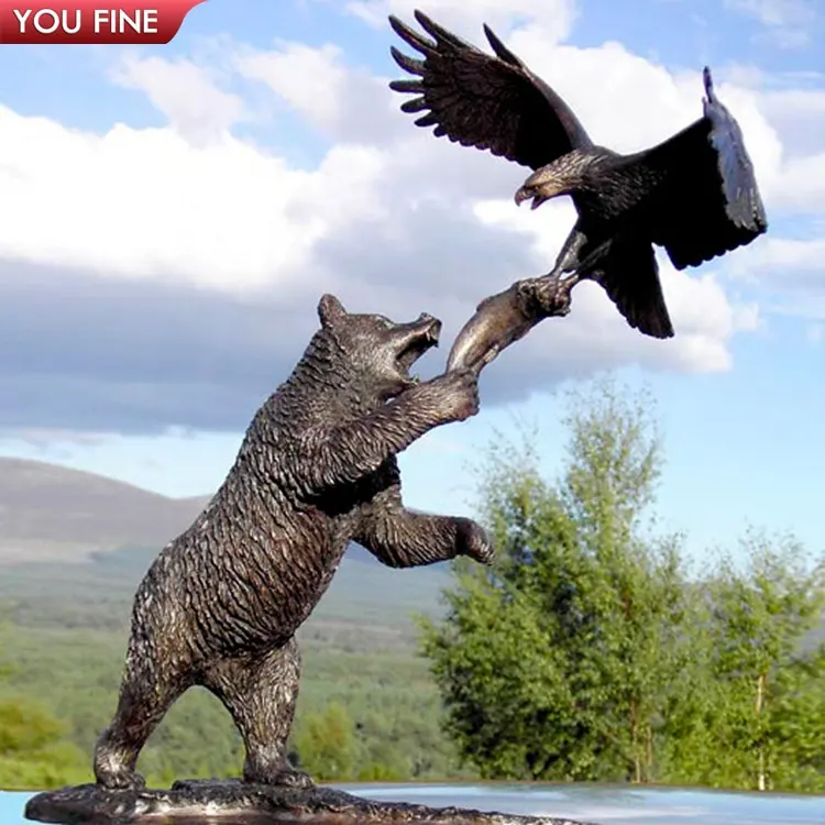 Statue d'animaux sauvages en laiton et cuivre, grand ornement en métal, Sculpture d'ours et d'aigle, idéal pour le jardin, le Zoo