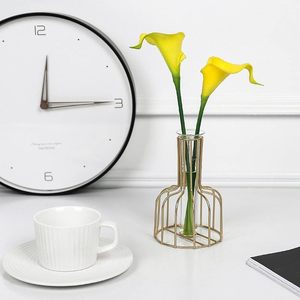 Elegante florero de metal decorativo hecho a mano con revestimiento a prueba de herrumbre, perfecto para flores frescas y artificiales, ideal para regalar - Product Image 4