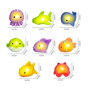 Jacko Toys 4 PCS <span class=keywords><strong>Sensor</strong></span> brillante para niños Lámpara de agua Océano Goma suave Vida Marina Juguetes de baño para niños - Product Image 2