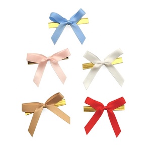 E-Magic Prix Usine Nœuds en Ruban de Satin Pré-Noués Faits Main Personnalisés avec Torsades Dorées pour Décorations d'Emballage de Sacs de Pâtisserie et de Bonbons - Product Image 1