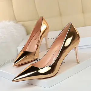 2023 New Arrival Pearl Decorate Bride Wedding shoes 4cm 7cm Open toe high heels Pumps White Ivory ankle strap Wedding shoes