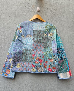 Veste d'hiver matelassée en coton à imprimé floral de qualité supérieure, style bohème ethnique pour femmes, cadeau élégant pour elle - Product Image 6