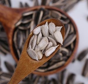 2025 שנה סין מכירה חמה באיכות טובה 361 זרעי חמניות לצריכה אנושית - Product Image 4