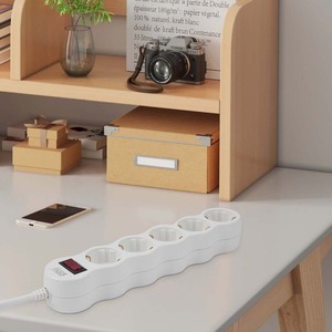 Multiprise Winning Star 5 prises avec dispositif de sécurité pour usage domestique - Product Image 2
