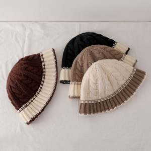 Chapeau en tricot personnalisé pour l'hiver, bonnet en crochet pour enfants, chapeau bob pour garçon et fille de 5 à 8 ans - Product Image 1