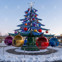 Manège Arbre de Noël pour Parc d'Attractions Familial, 32 Sièges Rotatifs, Lumières Festives, Effets Sonores, Contrôle de Sécurité, Amusement des Fêtes