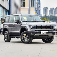 2024 Beijing BJ40 2.0T automatique 5 places meilleur Suv de luxe 2WD 4WD véhicules tout-terrain essence nouvelles voitures 2024 Beijing BJ40