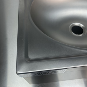 VICTORY KITCHEN Fregadero de pared de acero inoxidable pulido comercial Equipo de catering para restaurantes y suministros de laboratorio Hecho en China - Product Image 2