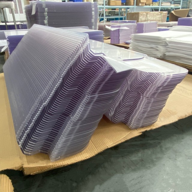Jierui Custom-Made Polycarbonate (PC) Windshield Auto Parts-Precision Engraving Cutting Surface Hardening ISO9001 Certified