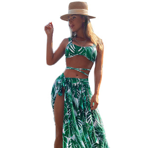 Set di Bikini con 3 pezzi a forma di foglia tropicale tutto stampato con cinturino e vita incrociata con costumi da bagno Modulare coprente coscia - Product Image 6