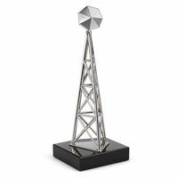 Trophée en métal en forme de capsule en laiton plaqué or, avec ouverture révélant une sphère noire sculptée à la main, trophée personnalisé pour cadeaux de bienvenue