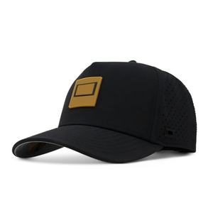 Casquette de golf OEM personnalisée en maille perforée avec logo, 5 panneaux, visière légèrement incurvée, snapback, patch en caoutchouc imperméable - Product Image 1