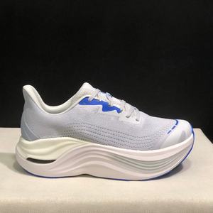 Zapatillas de Baloncesto con Malla Transpirable y Cordones, Diseño de Alta Gama para Hombre y Mujer, Estilo Plataforma Cómodo y a la Moda, Siempre en Tendencia - Product Image 6