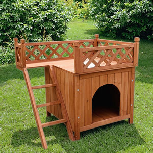 กรงสุนัขไม้สนธรรมชาติ SDD001 พร้อมระเบียงยกสูง ใช้ได้ทั้งภายนอกและภายในอาคาร สำหรับสุนัขขนาดเล็กถึงกลาง ประกอบง่าย - Product Image 1