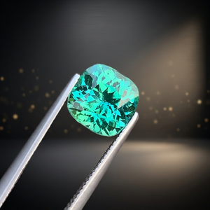 Turmalina Verde Laguna Natural de 2.50 CT, Corte Excelente, Procedente de Afganistán, Forma de Cojín, Limpia como un Cristal, 7.3x7.1x6.0mm - Product Image 3