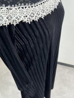 Robe longue plissée élégante en velours noir avec bordure en dentelle, coupe ample, manches longues, pour femme – Collection Automne Hiver