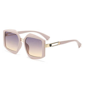 Lunettes de soleil rétro pour femmes, UV400, monture en PC, verres en résine, type 3, pare-soleil YC1033 - Product Image 1