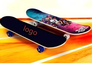Patineta de calle portátil de cuatro ruedas de aleación de aluminio, duradera y ligera, para niños principiantes - Product Image 1