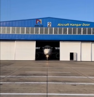 Porte coulissante automatique sur mesure de grande taille pour hangar d'avion, structure en acier pour aéroport et hangar d'aviation