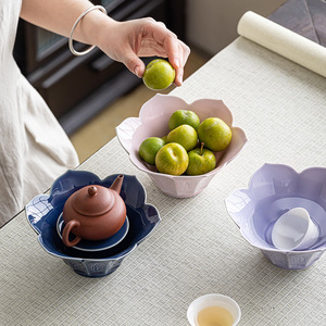 Support à théière en céramique Lotus, poterie Dehua, forme irrégulière, support Gaiwan pour thé Kung Fu, utilisation pour le thé de l'après-midi - Product Image 2