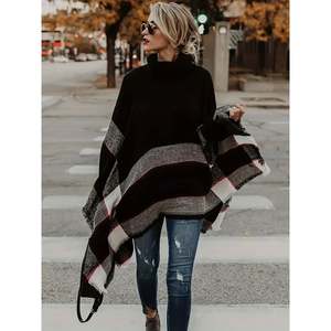 Pull à manches chauve-souris surdimensionné noir taille unique pour femmes - Product Image 1