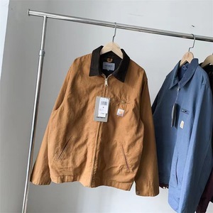 เสื้อแจ็คเก็ตผ้าแคนวาสทรงบอมเบอร์แบบซิป สไตล์เรโทรบางเบา รุ่นดีทรอยต์ ไฟว์ คัลเลอร์ สำหรับฤดูใบไม้ร่วง คุณภาพสูงแบบขายส่ง รุ่น 1:1 คาร์ฮา เมนไลน์ - Product Image 4