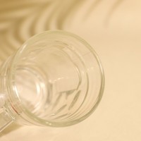 Hot Selling Milieuvriendelijk Reliëf Transparant Bier Glazen Beker Klassieke Sublimatie Kan Voor Wijnbar Home Party Decor Drinkmokken