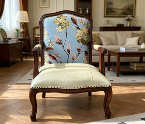 Fauteuil d'appoint en bois massif bicolore avec dossier en tissu floral, assise en PU crème, garniture à rivets et pieds cabriole pour salon - Product Image 5