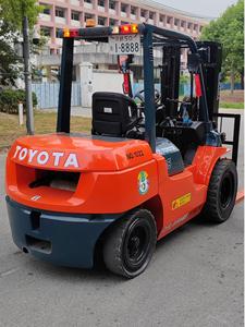 Used for Forklift 5T 1.52m Fork Length Japan Engine Three Stage Mast Low Consumption High Efficiency Warehouse <b>Material</b> - Product Image 3