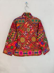 Venta caliente Lujoso Blazer Chaquetas Abrigo Celebrando el Diseño Tradicional Uzbeko Disponible a Precio Asequible DE LA India - Product Image 6