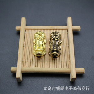 จี้ทองเหลืองรูปสัตว์ ทำจากทองแดงผสม เหมาะสำหรับเป็นของขวัญสำหรับทุกเพศ ใช้สำหรับสร้อยคอหรือของตกแต่งบนโต๊ะ - Product Image 1