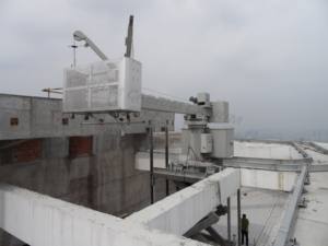 Système de maintenance des bâtiments BMU approuvé CE et EAC avec flèche simple, gondole de nettoyage de fenêtres - Product Image 2