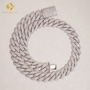 Envío Inmediato, Cadena Cubana de Miami de 3 Filas y 16 mm, Plata 925 con Diamantes Moissanite, Joyería Fina, Cadena Cubana con Incrustaciones de Moissanite - Product Image 1