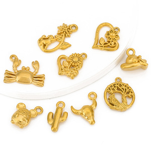 Colgante de acero inoxidable con formas mixtas, accesorios de joyería DIY para la fabricación de collares, acabado chapado en oro. - Product Image 1